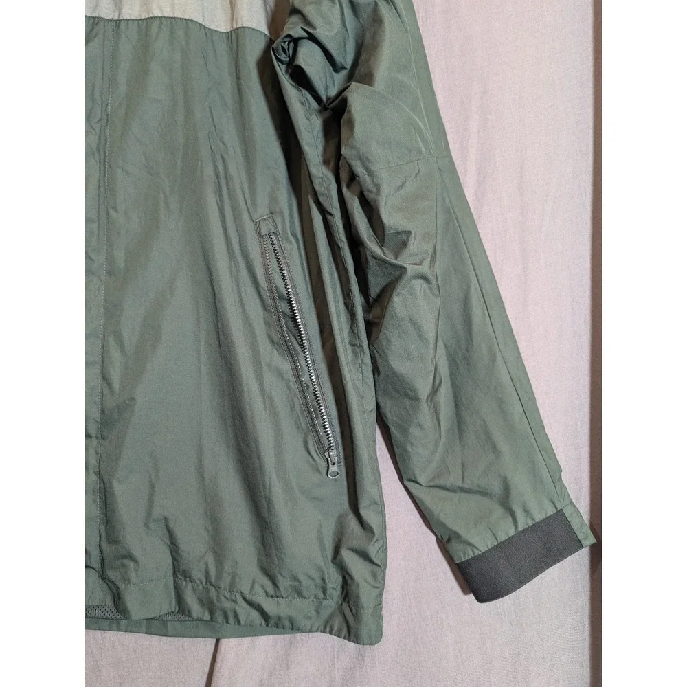 Nike Men Windbreaker Jacket Green‎ Grey Color Block Full Zip Lightweight Size M